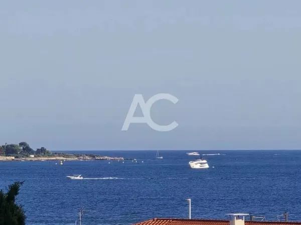 Studio proche plages et commerces
