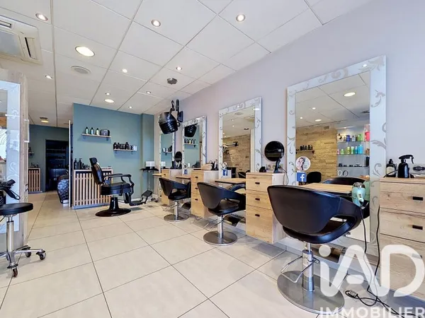 Fonds de commerce 80 m²