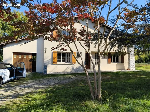 Maison 8 pièces 176 m²