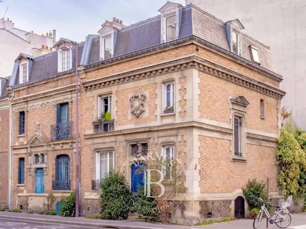 Maison de luxe 7 pièces 171 m²