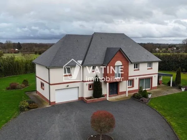 Maison 8 pièces 308 m²