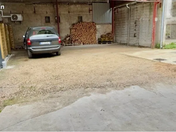 Parking de 1 à 10 voitures couvertes