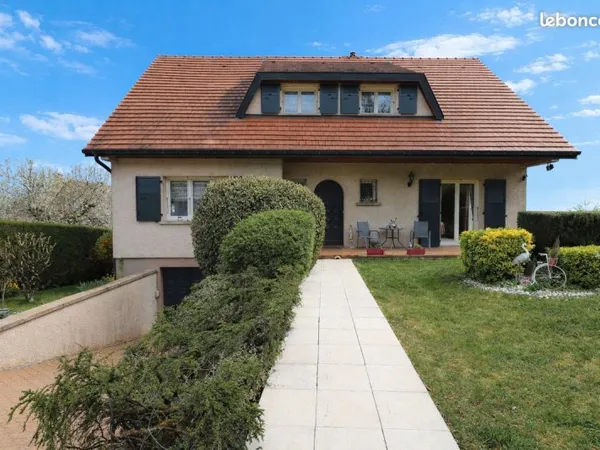 Maison 7 pièces 167 m²