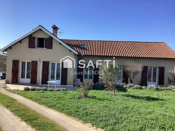 A saisir rapidement maison de 8 pièces è chambres avec piscine