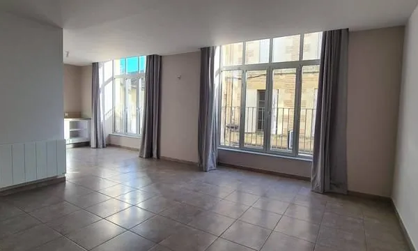Appartement 3 pièces 81 m²