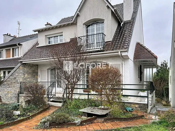 Maison Eaubonne 6 pièce(s) 130 m2