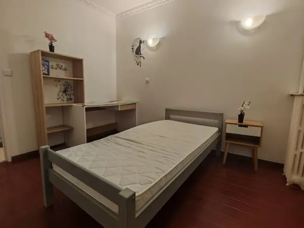 Appartement Location Ivry-sur-Seine 9p  1450€