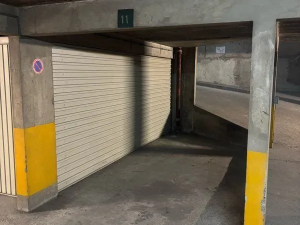 Location parking sous sol Courbevoie