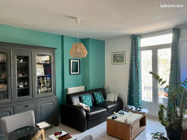 SÈTE : Avenue Victor Hugo - Appartement 3 pièces de 67 m²