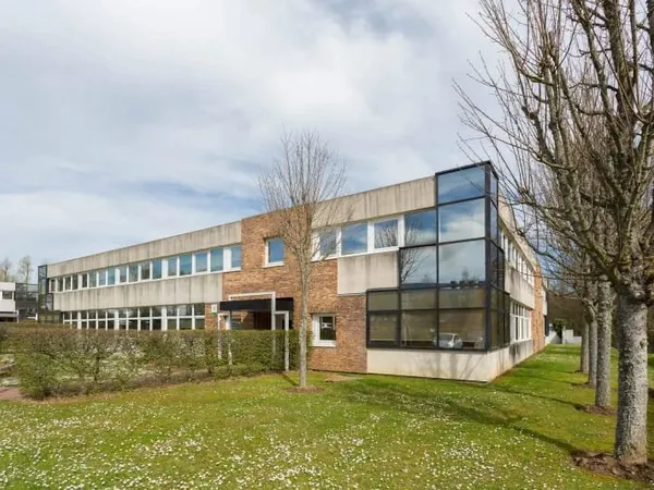 Bureaux 200 m²