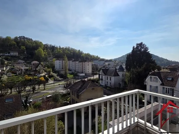 VIAGER Occupé H 81 ans Appartement BESANCON