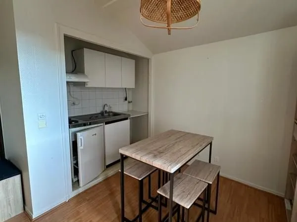 Studio 1 pièce 18 m²