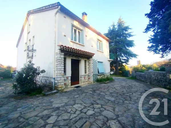 Maison 6 pièces 184 m²
