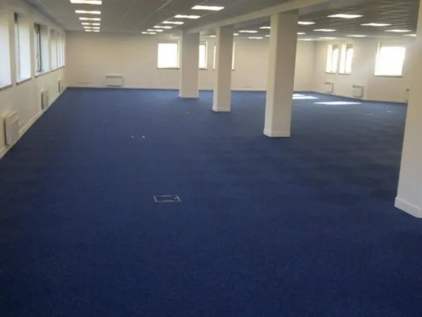 Bureaux 338 m²
