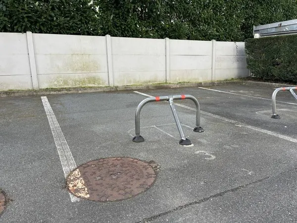 Parking 14 m²