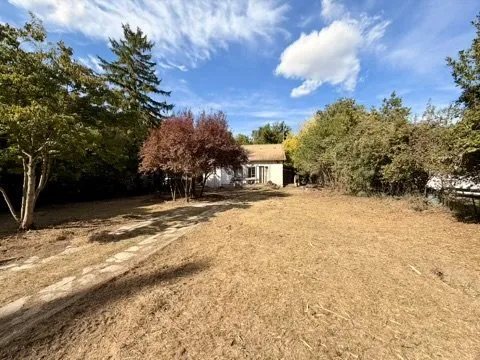 Maison à rénover avec beaucoup de potentiel à la Pompignane,
