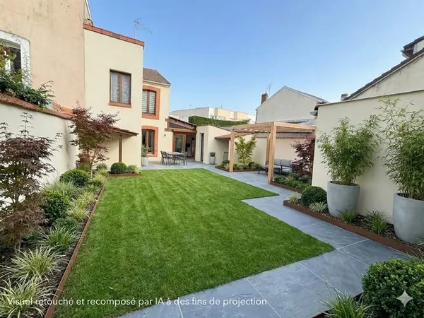 Maison, jardin, 3 garages et 1 dépendance - Bétheny