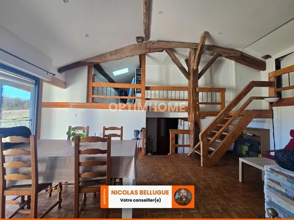 Maison en pierre rénovée avec piscine et appartement indépendant