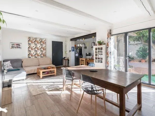 Maison de plain-pied 6 pièces 130 m²