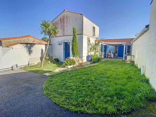 A 600m DE LA PLAGE - MAISON EN BON ETAT AVEC 4 CHAMBRES