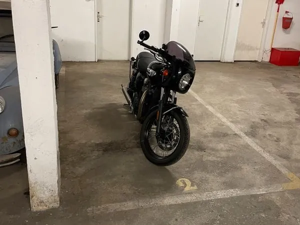 Parking moto sécurisé sous-sol - Strasbourg Rivetoile