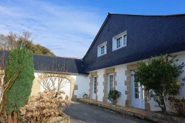 Maison Location Plogastel-Saint-Germain 3p 95m² 800€