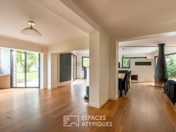 Maison 8 pièces 276 m²