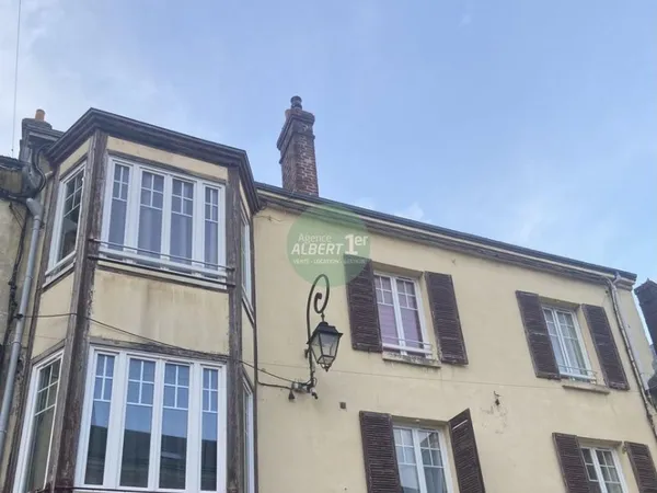 Immeuble de rapport 235 m²