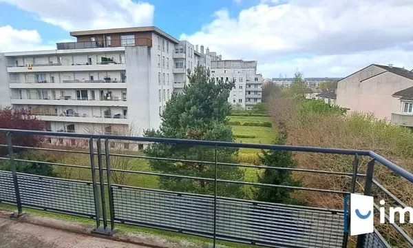 3 pièces hyper-centre extérieur parking