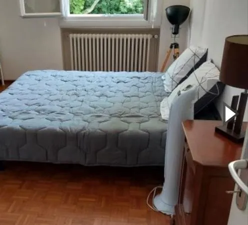 Chambre à loué 300e charge comprise