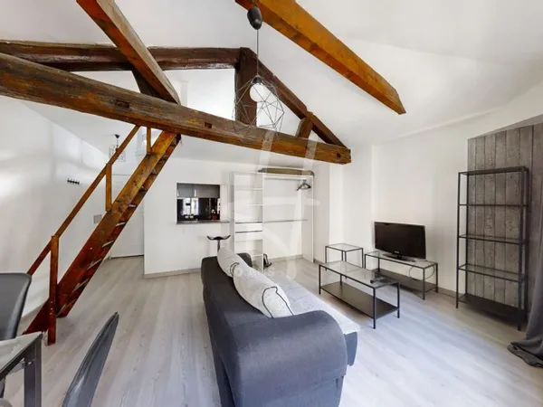 Studio 1 pièce 29 m²