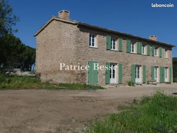 Longère 7 pièces 217 m²