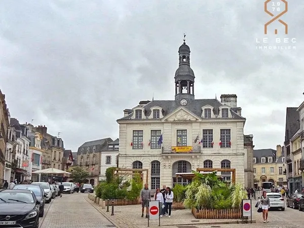 Boutique 65 m² Auray