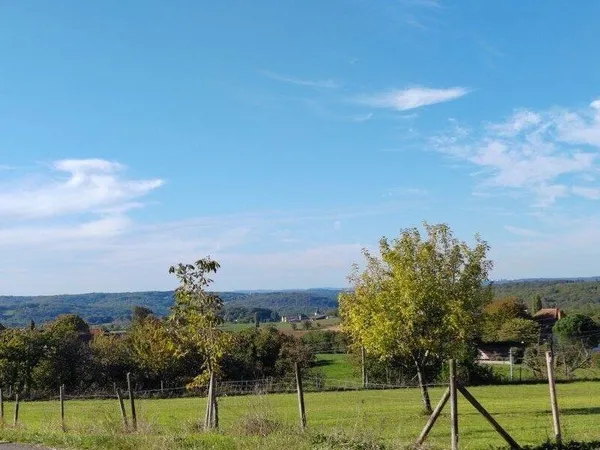 Terrain constructible 2713 m²