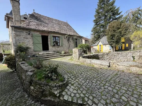 Moulin 8 pièces 320 m²