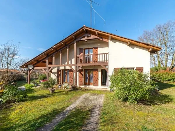 Maison 5 pièces 126 m²