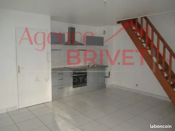 Studio 4 pièces 55 m²