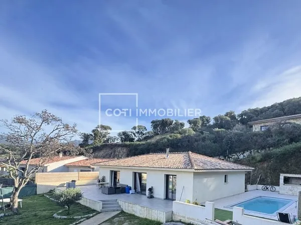 VIGGIANELLO - MAISON AVEC PISCINE 4 PIECES - 124.83m2