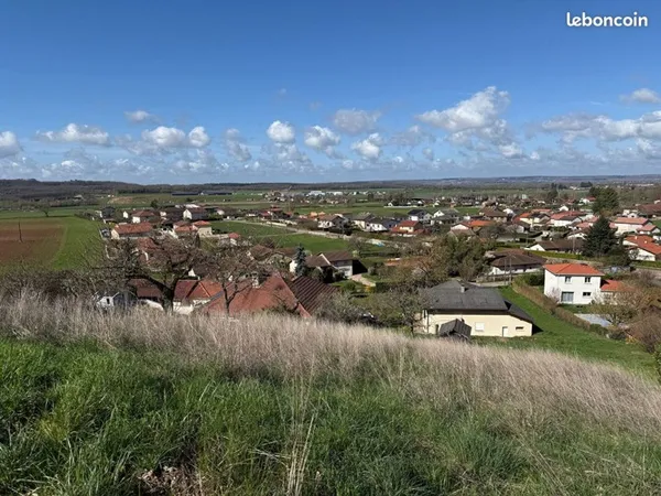 Terrain 955 m² VAUX EN BUGEY
