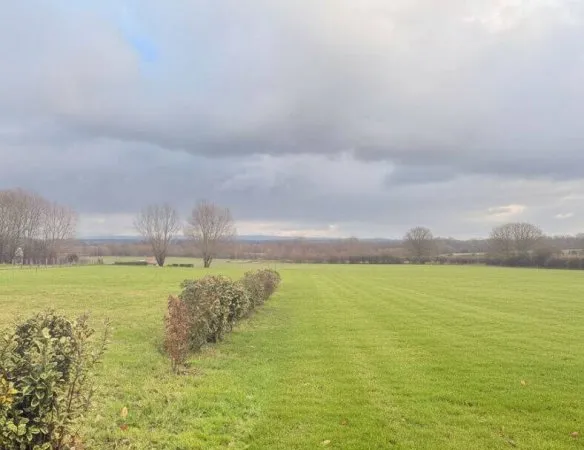 Terrain constructible 751 m²