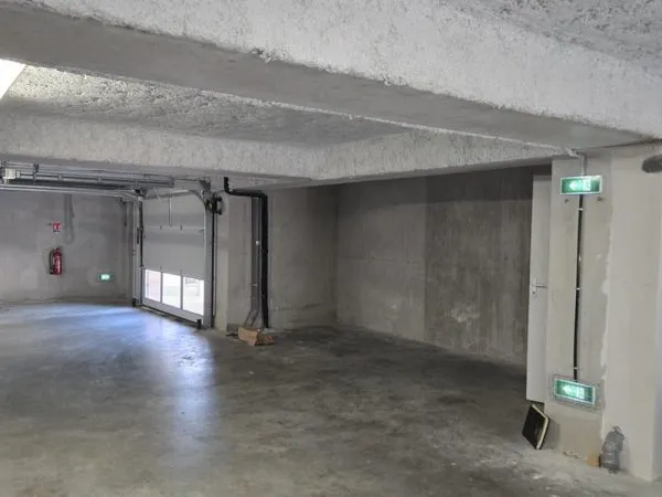 Parking dans résidence sécurisée