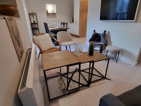 BEAU T4 rénové meublé