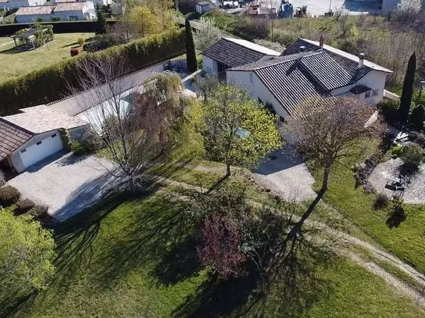 Maison 6 pièces 160 m²