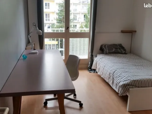 Collocation étudiante