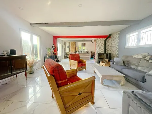 Maison 3 chambres 107m². VRON