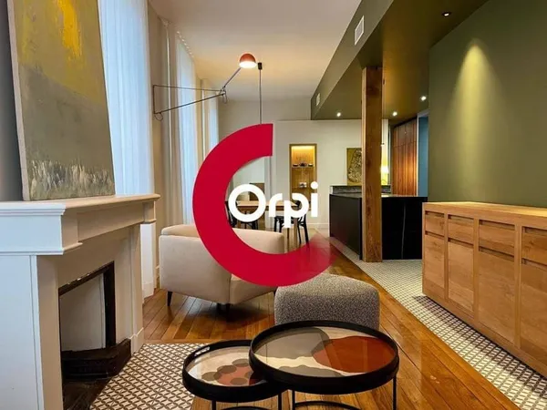 Appartement 3 pièces 84 m²