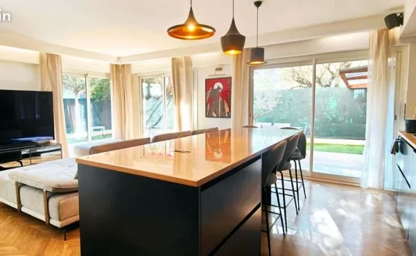 4 pièces rez-de-jardin privé de 114 m² - Entrée indépendante