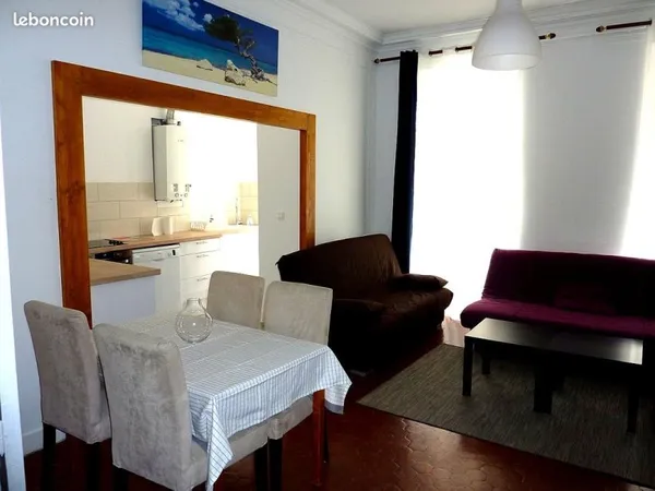 Chambre avec salle de bain privative - Mezzanine - Cours Julien (Marseille 6e)