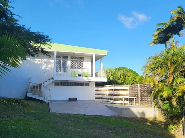 Maison 7 pièces 174 m²
