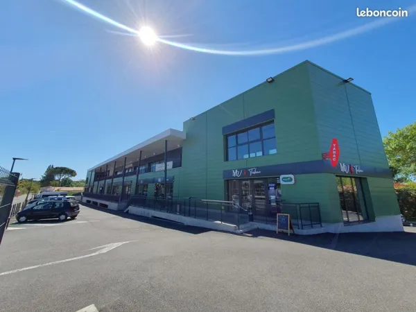 Local commercial 85m²